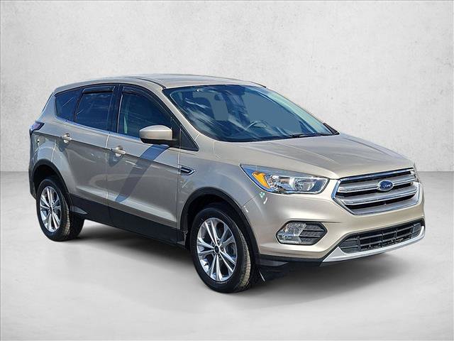 Used 2017 Ford Escape SE FWD image 4
