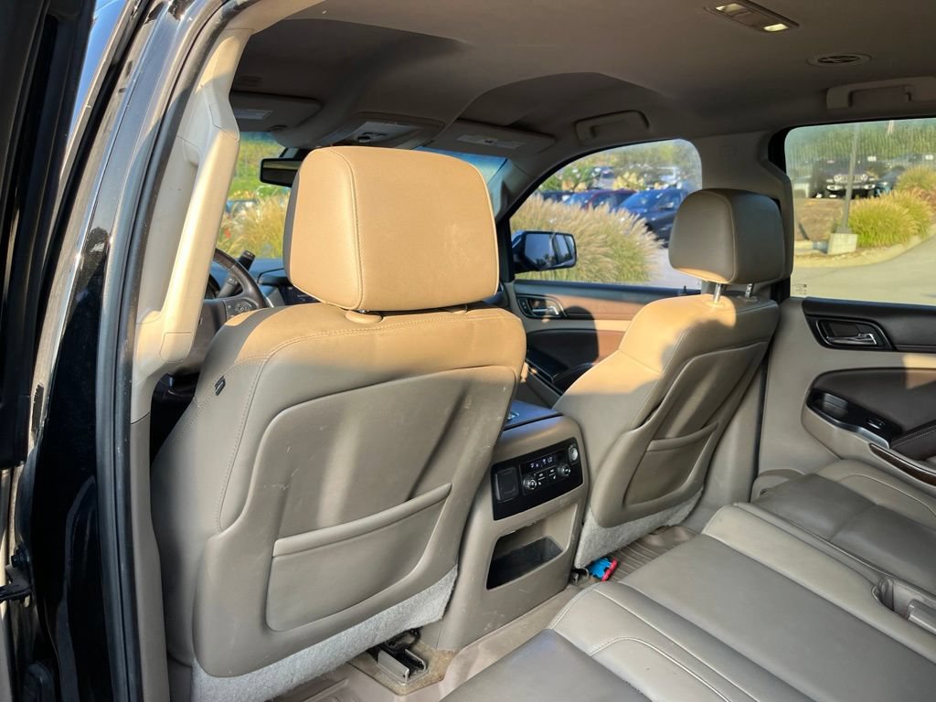 Used 2015 Chevrolet Tahoe LT w/ Luxury Package RWD image 8