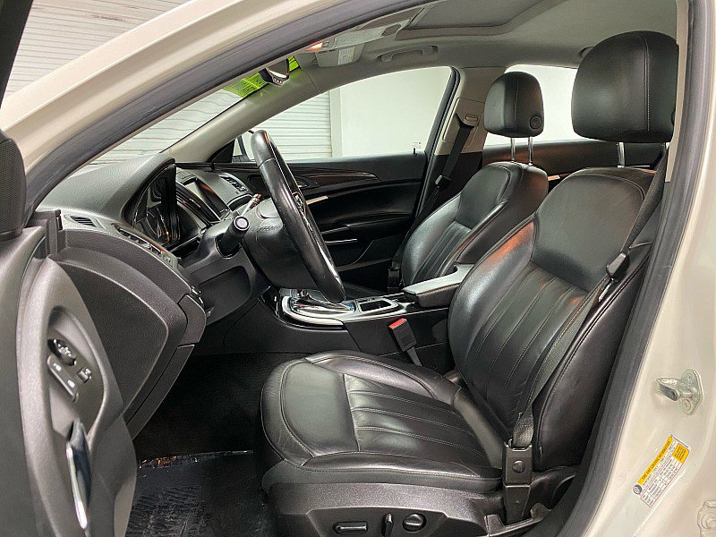 Used 2015 Buick Regal image 10