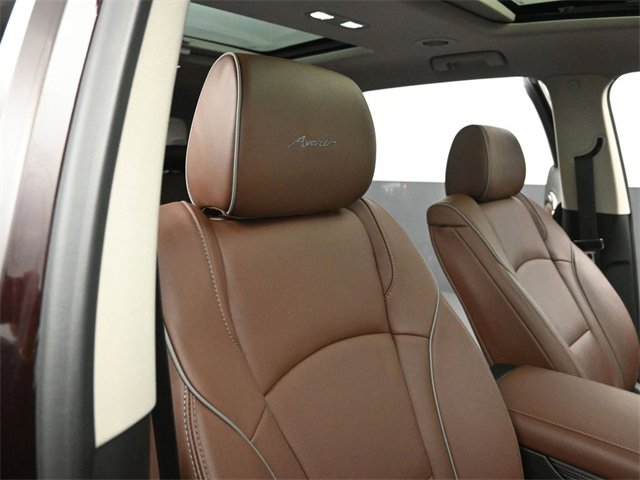 Used 2021 Buick Enclave Avenir w/ Avenir Technology Package image 33
