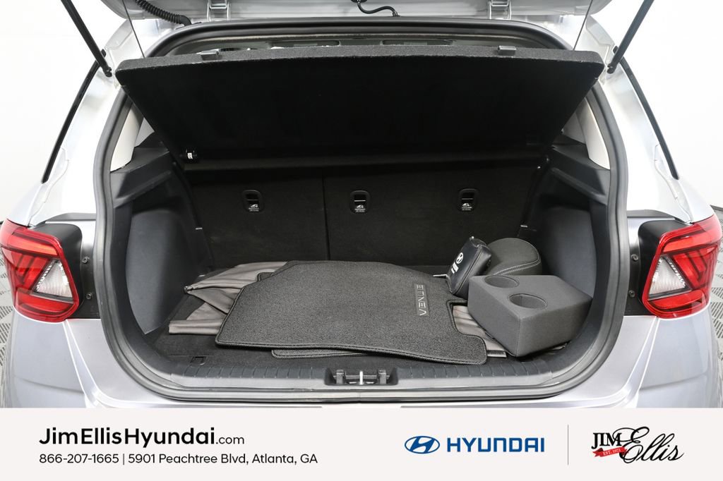 Certified 2023 Hyundai Venue SEL image 31