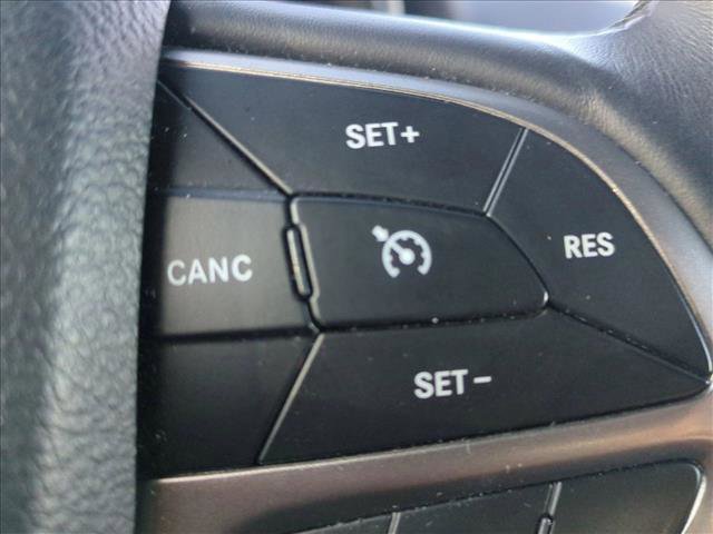 Used 2019 Jeep Grand Cherokee Limited w/ Luxury Group II image 16