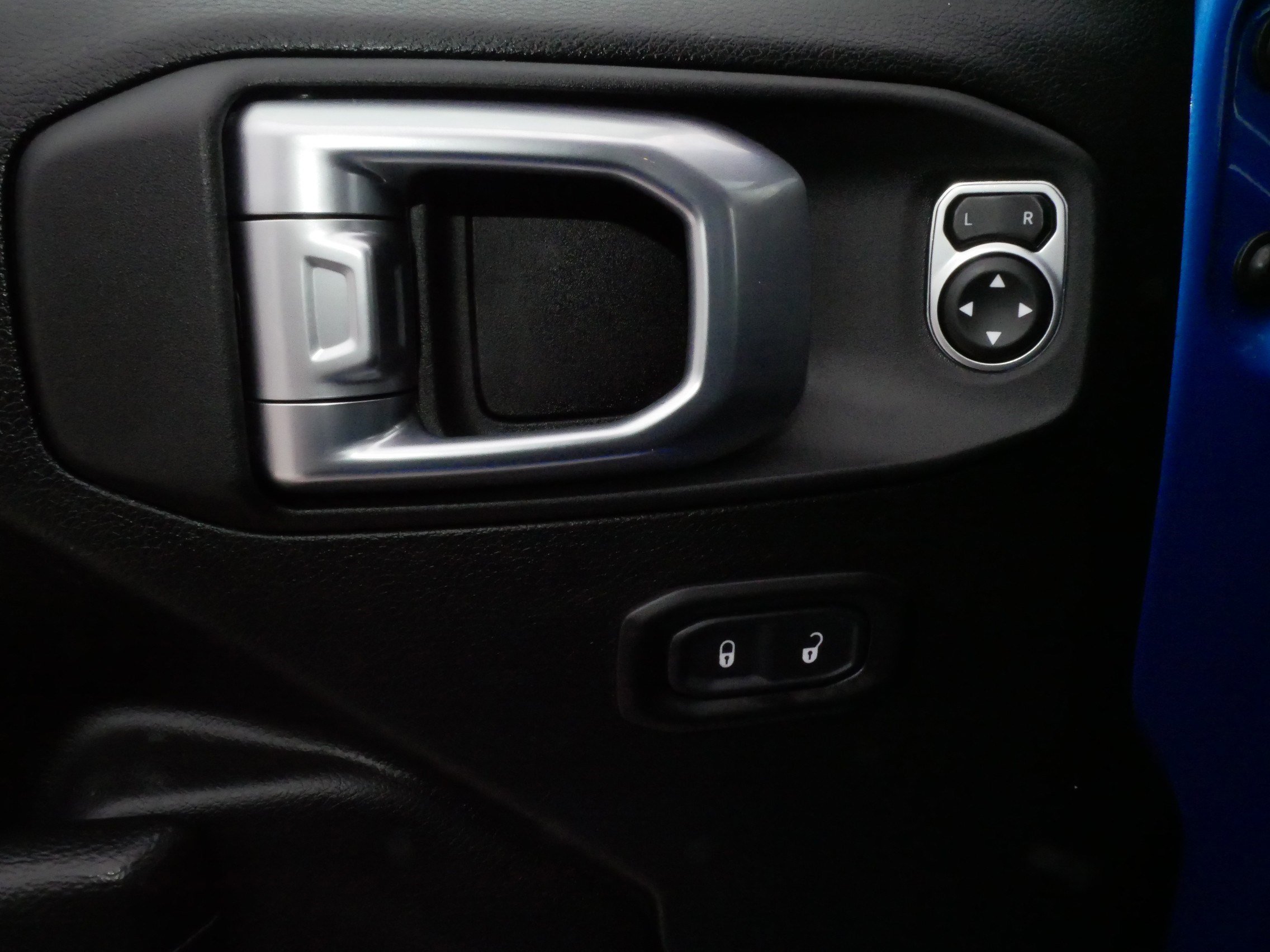 Used 2022 Jeep Wrangler Unlimited Sport S image 19