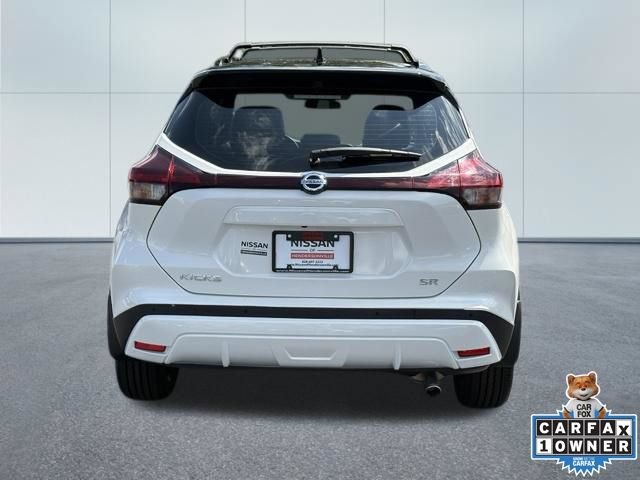 Used 2021 Nissan Kicks SR w/ SR Premium Package FWD image 10