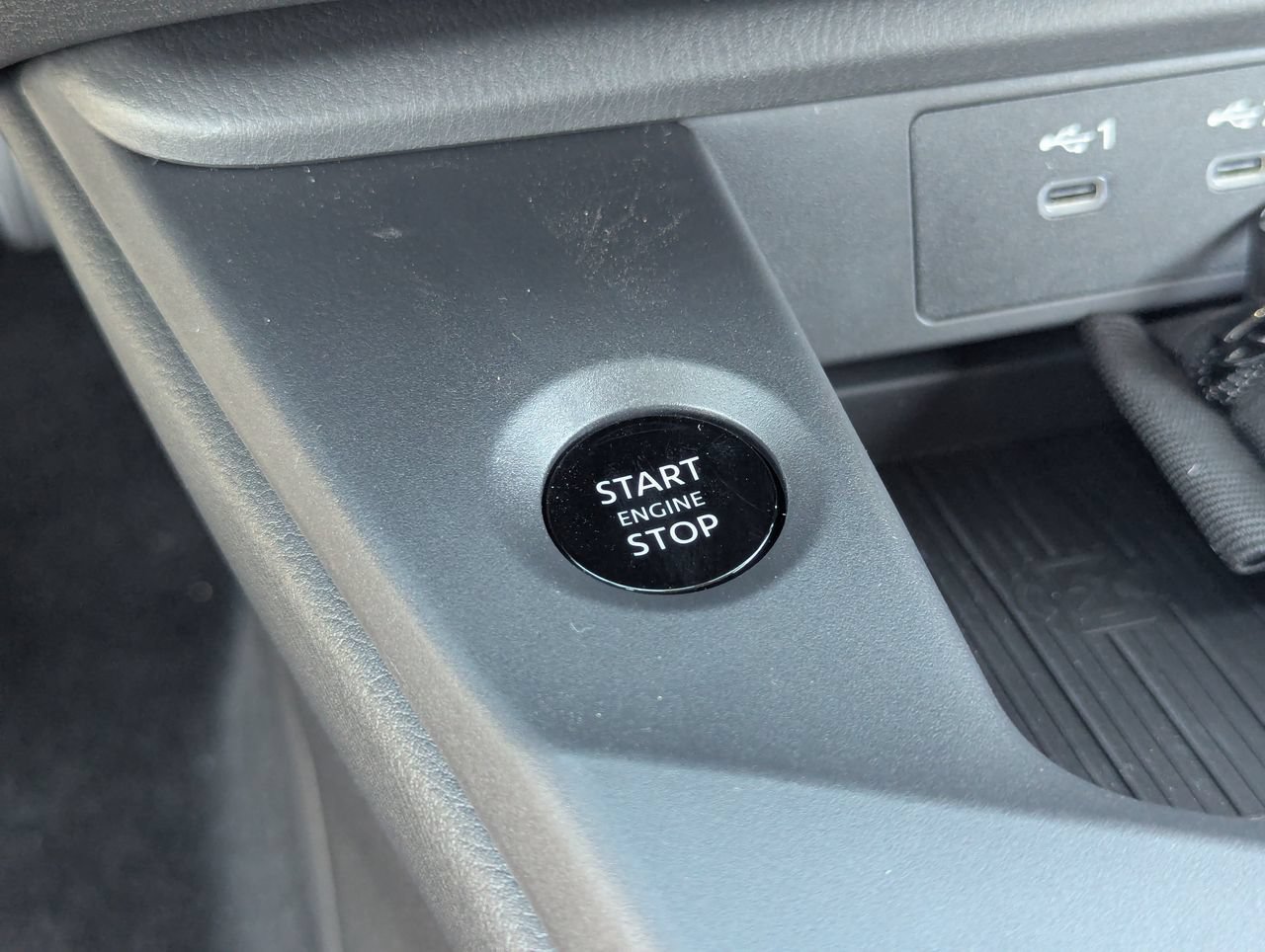 New 2027 Nissan Sentra SR w/ SR All Weather Package FWD image 23