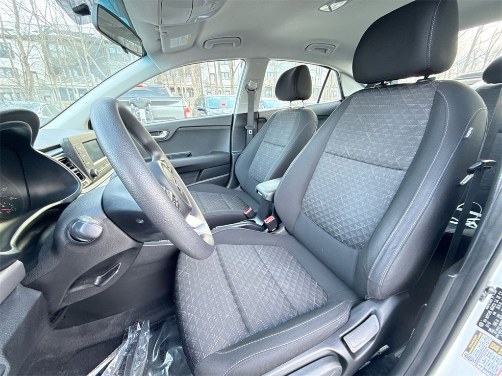 Used 2018 Kia Rio S image 13