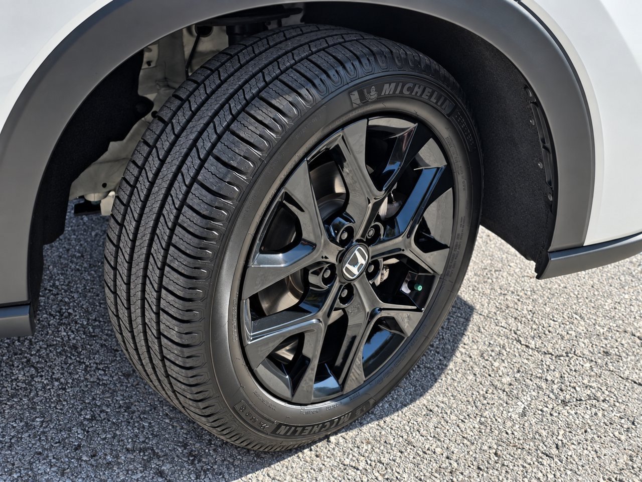 Used 2023 Honda HR-V Sport image 9