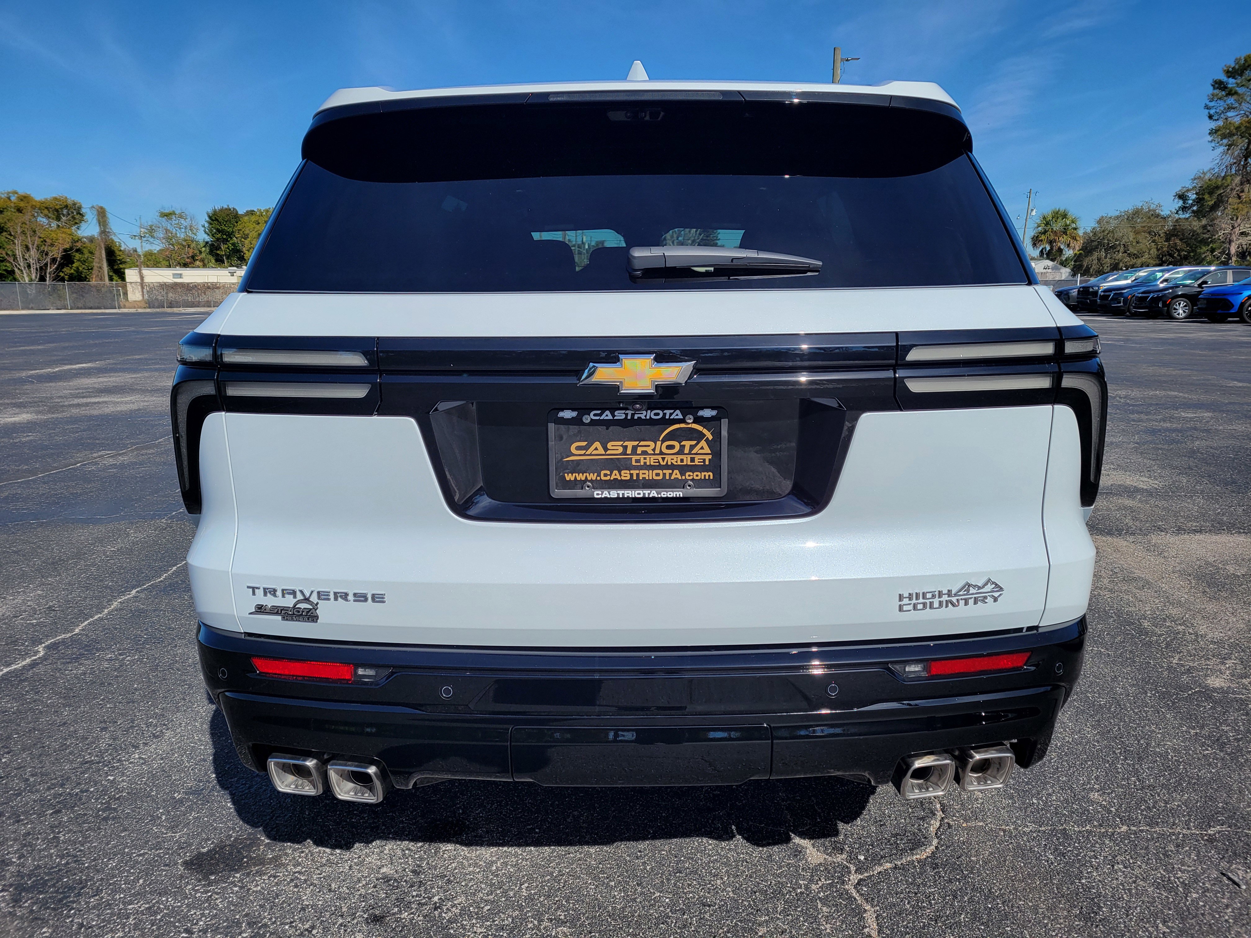 New 2026 Chevrolet Traverse High Country w/ LPO, Floor Liner Package FWD image 6