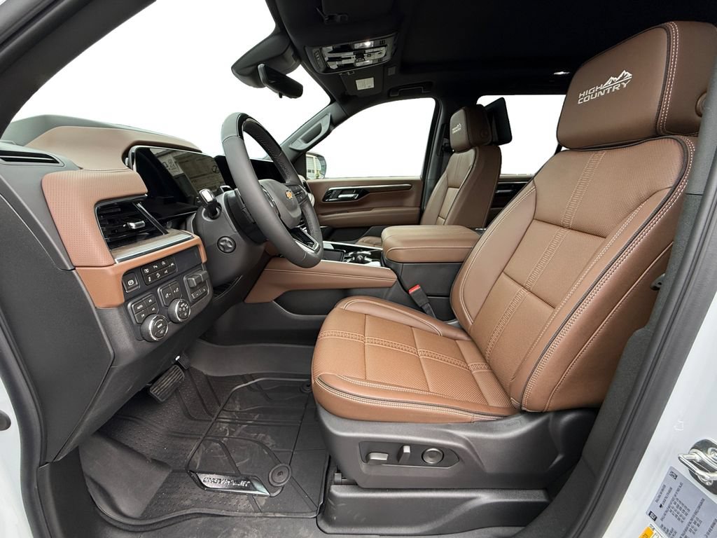 New 2026 Chevrolet Tahoe High Country AWD/4WD image 9