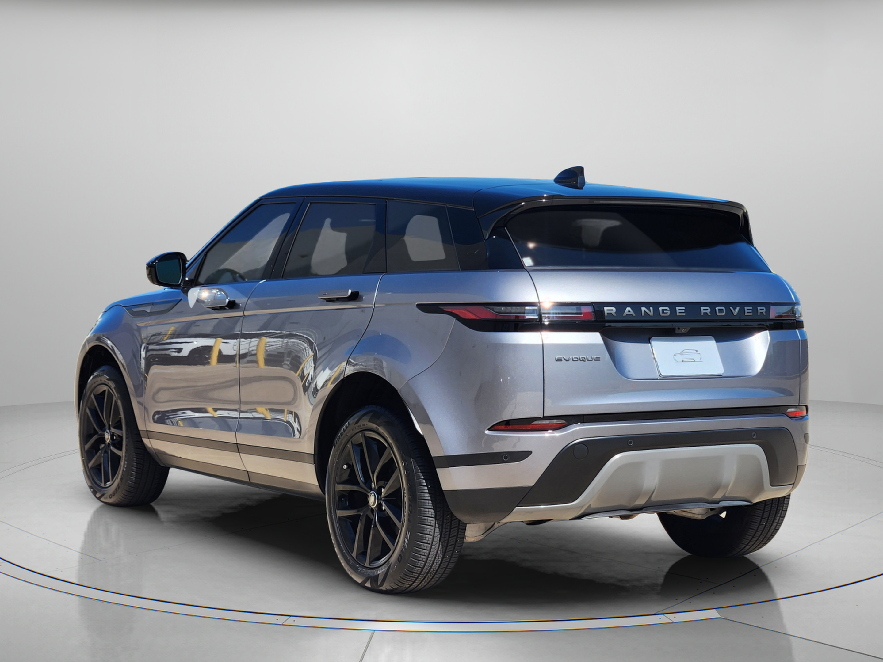 Certified 2026 Land Rover Range Rover Evoque S AWD/4WD image 3