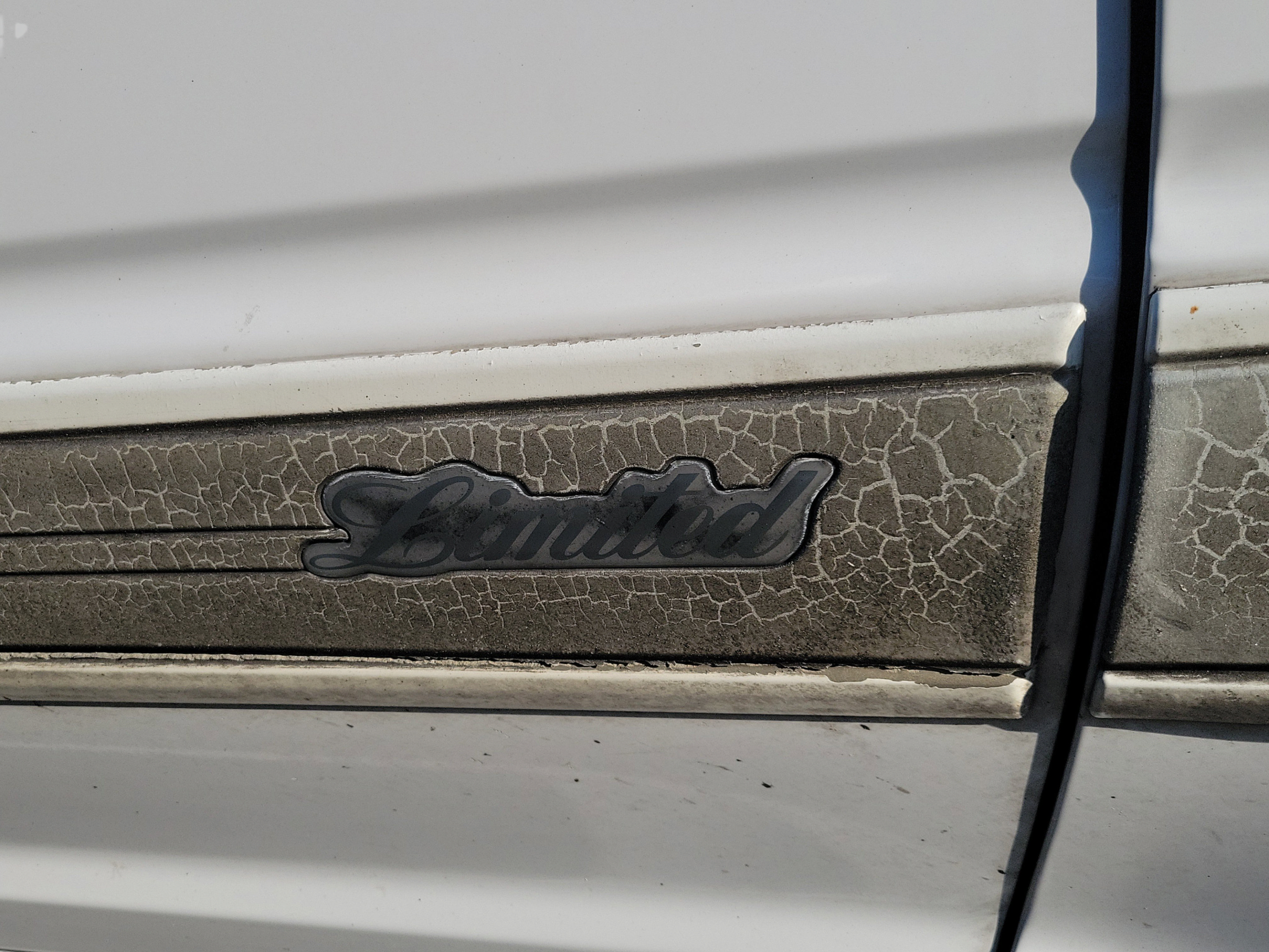 Used 1995 Ford Explorer Eddie Bauer RWD image 17