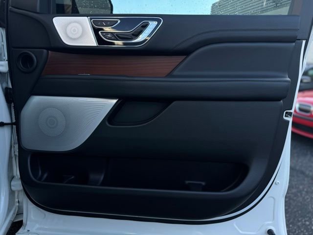 Certified 2022 Lincoln Navigator Reserve image 15