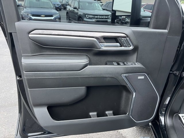 Used 2024 Chevrolet Silverado 2500 LTZ w/ LTZ Convenience Package image 20