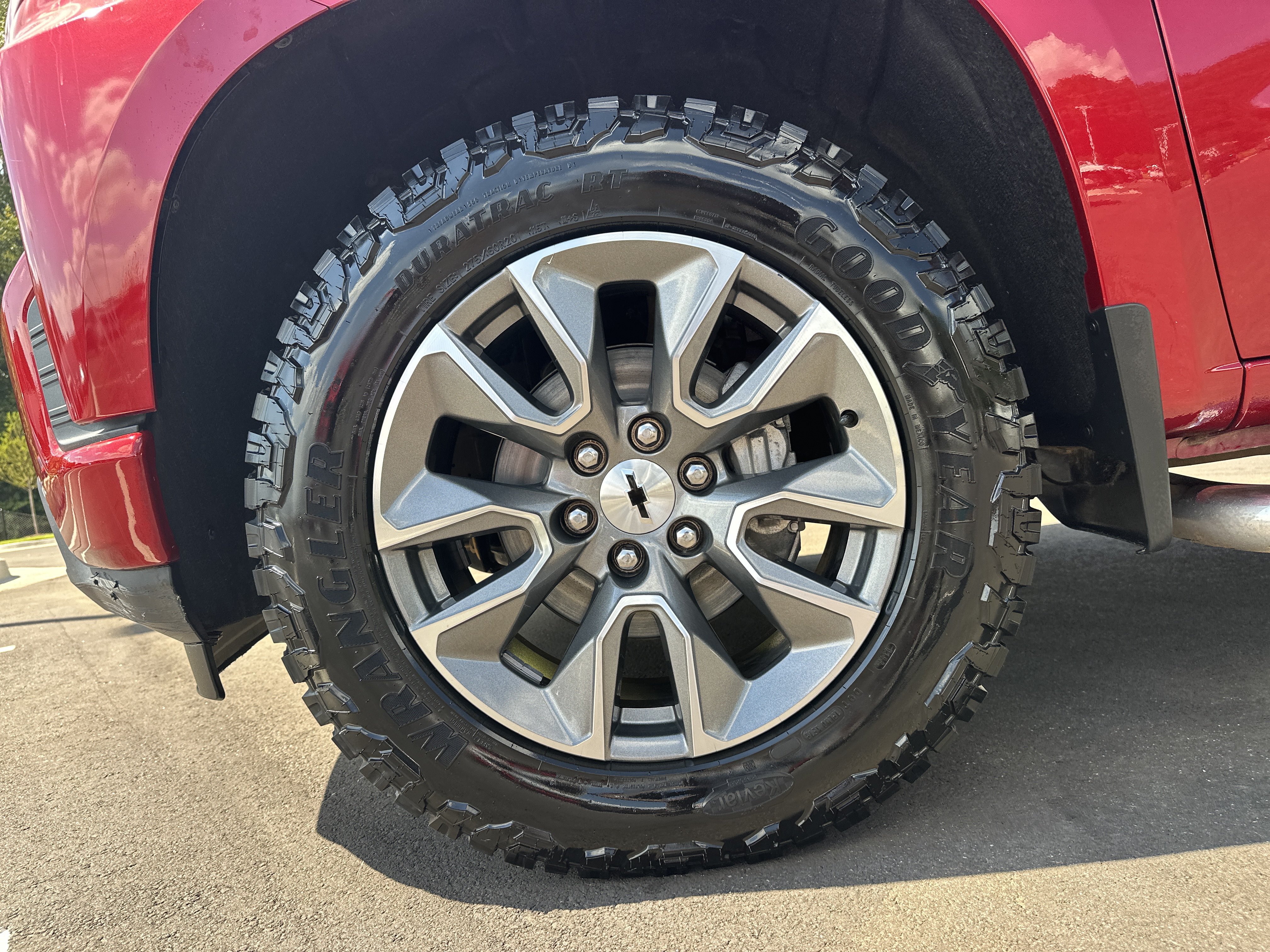 Used 2022 Chevrolet Silverado 1500 RST w/ Safety Package AWD/4WD image 12