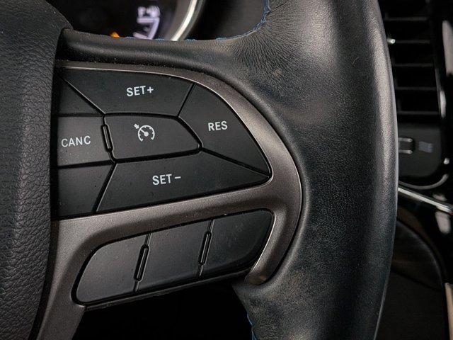 Used 2019 Jeep Grand Cherokee Laredo image 10