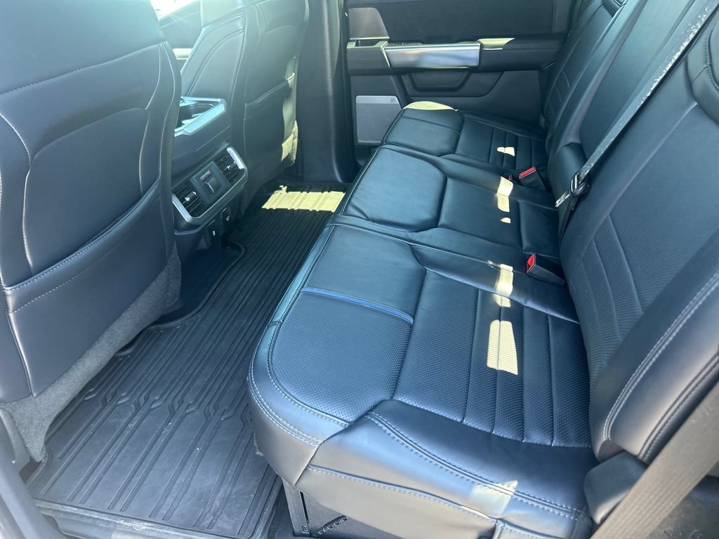 Used 2025 Ford F150 Platinum AWD/4WD image 29