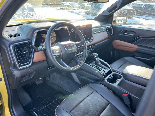 Used 2023 GMC Canyon AT4 w/ AT4 Premium Package image 10