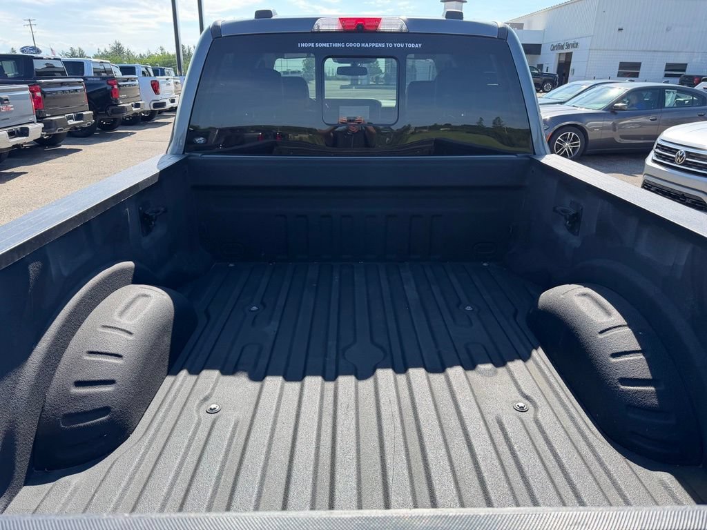 Used 2023 Ford F250 Lariat w/ Sport Appearance Package AWD/4WD image 21