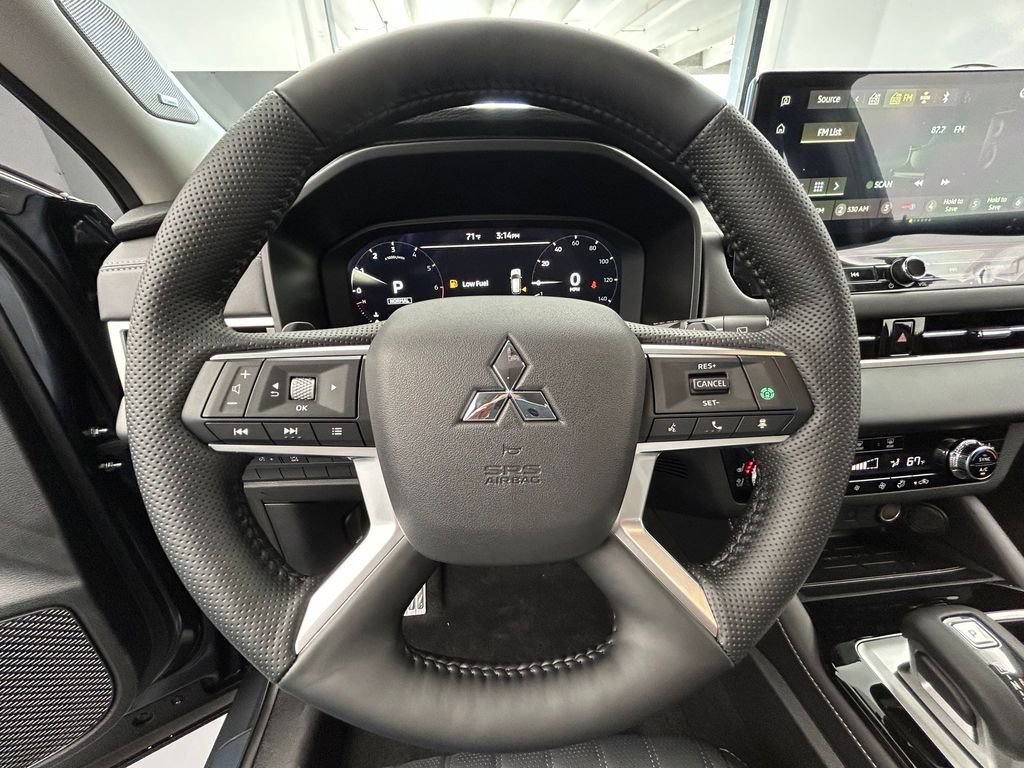 New 2026 Mitsubishi Outlander SEL FWD image 36