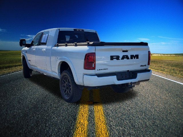 Used 2025 RAM 3500 Limited AWD/4WD image 2