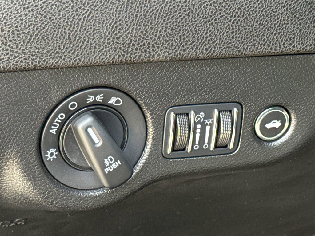 Used 2023 Dodge Charger Scat Pack w/ Navigation & Travel Group image 22