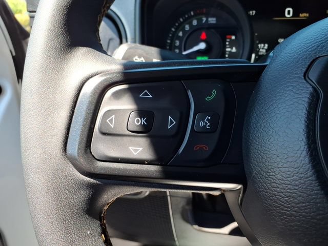 Used 2024 Jeep Wrangler Unlimited AWD/4WD image 28