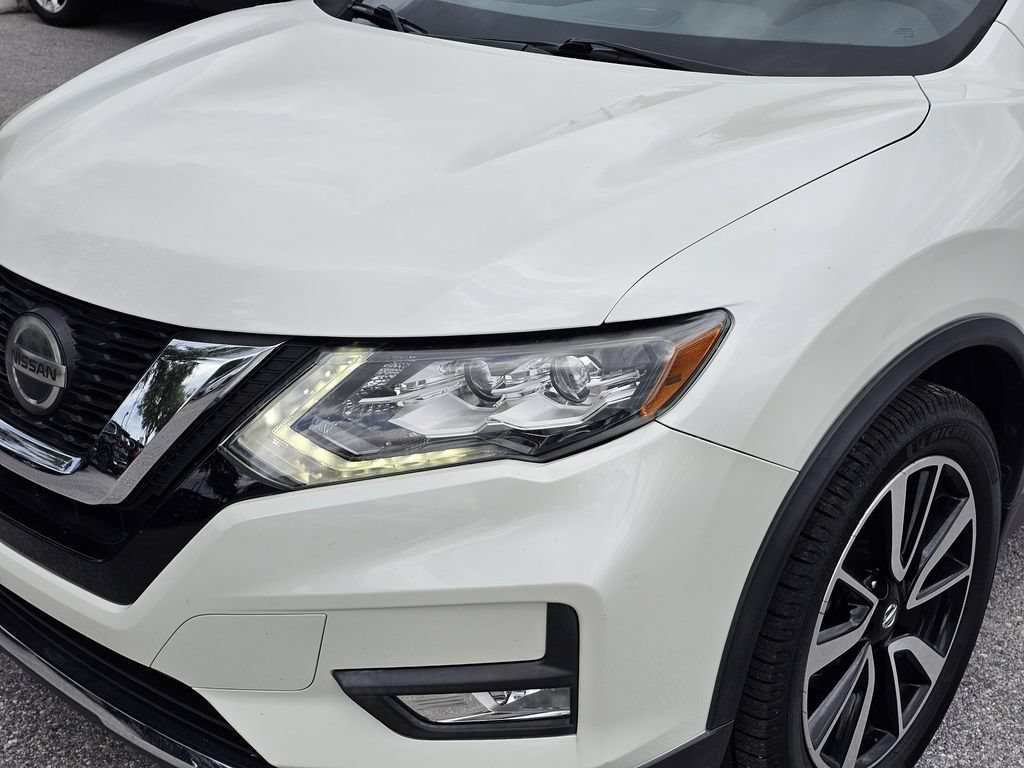 Used 2020 Nissan Rogue SL w/ Premium Package FWD image 6