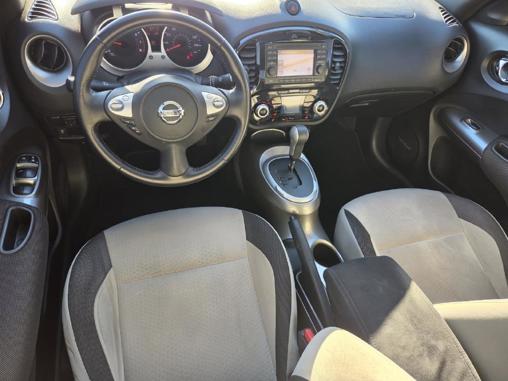 Used 2013 Nissan Juke SV FWD image 16