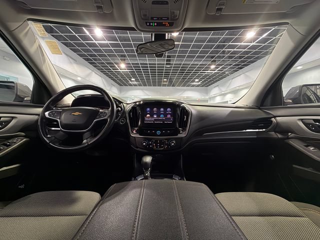 Used 2021 Chevrolet Traverse LT FWD image 16