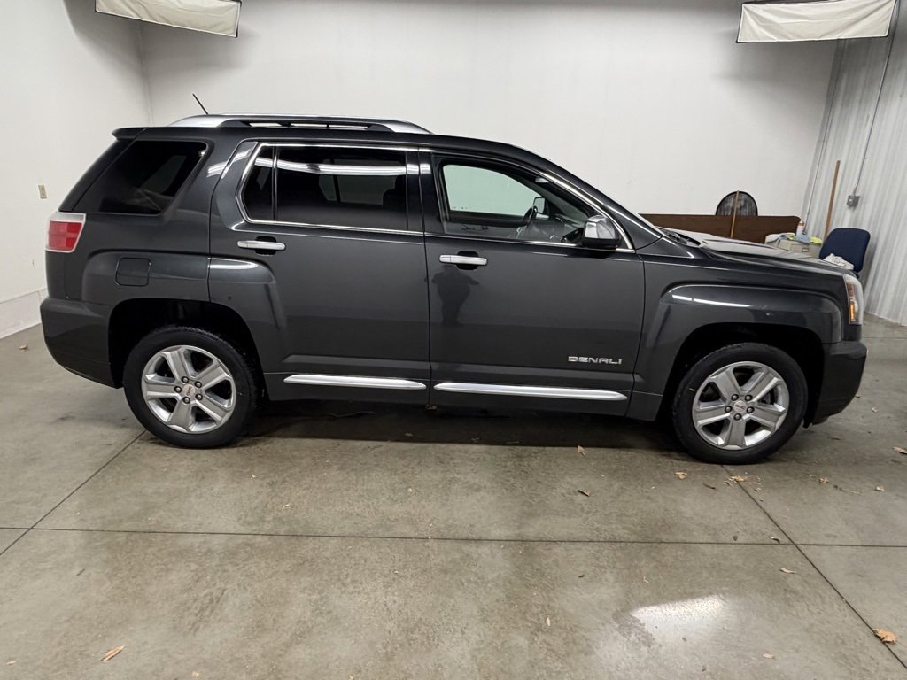 Used 2017 GMC Terrain Denali w/ Cargo Package image 6