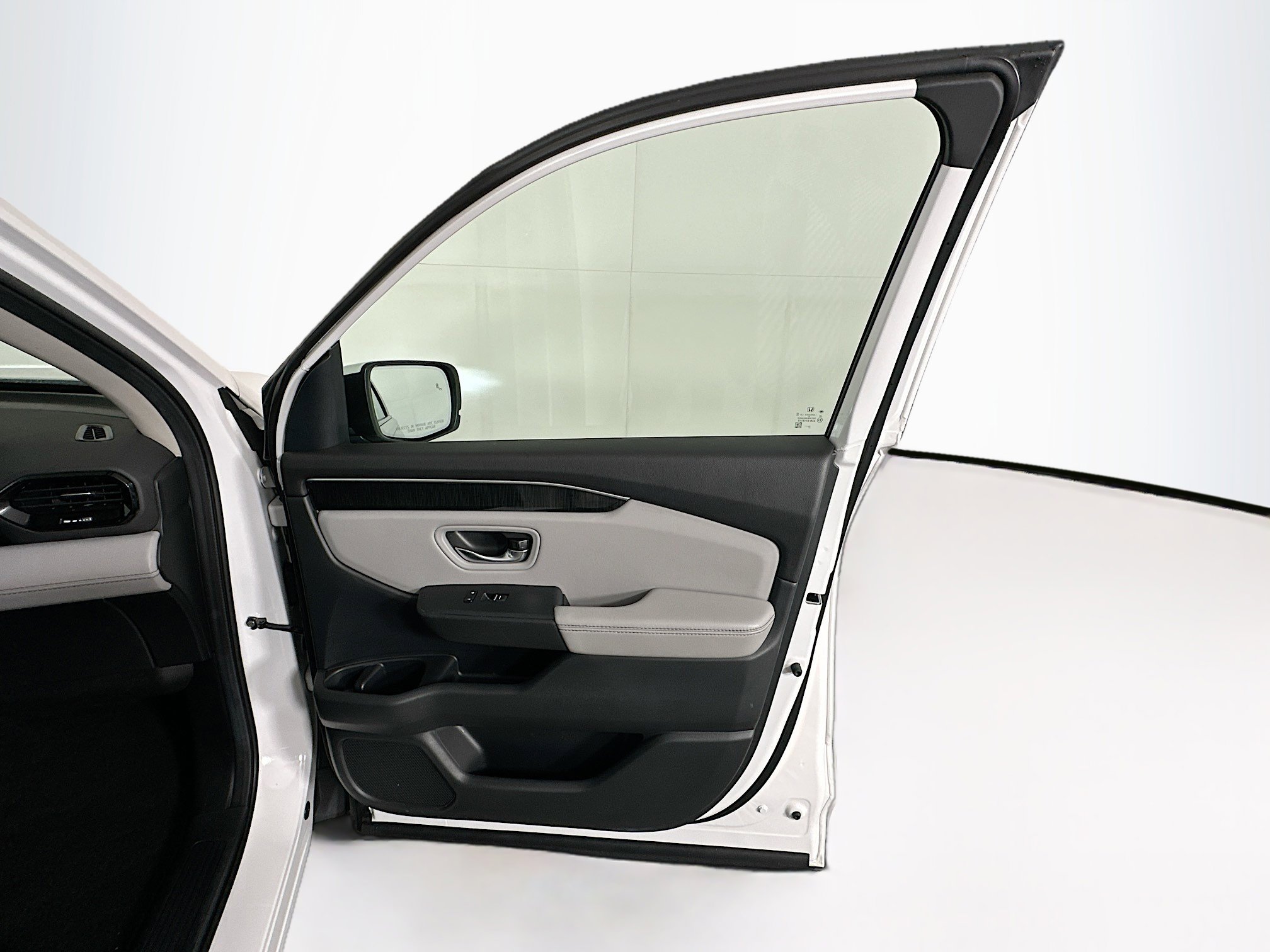 Used 2024 Honda Pilot Elite image 35