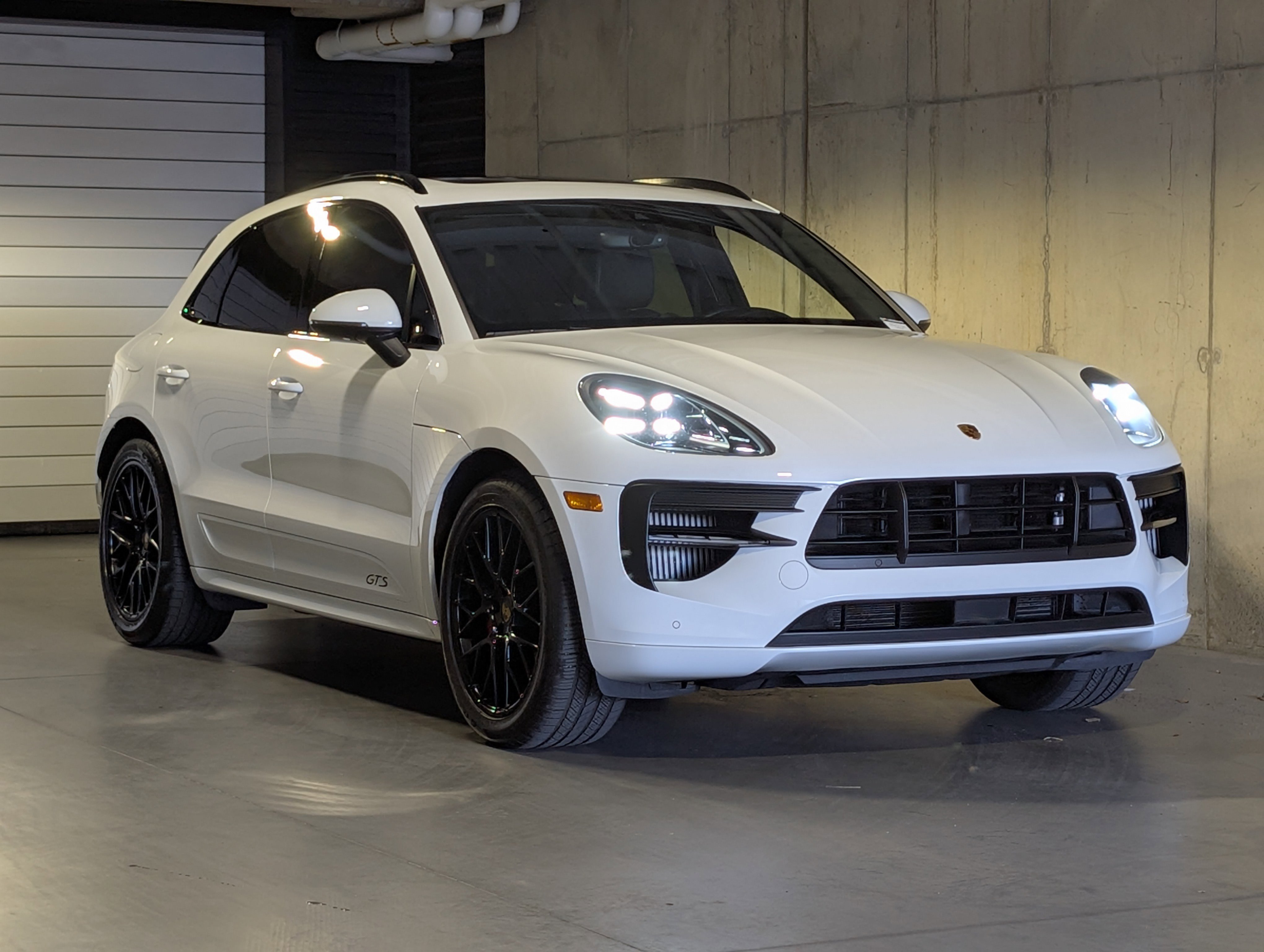 Certified 2020 Porsche Macan GTS image 11