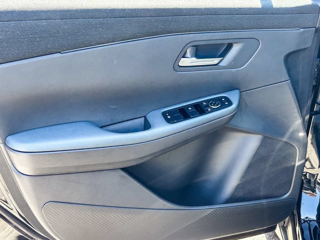 New 2026 Nissan Leaf SV+ w/ Protection Package FWD image 27