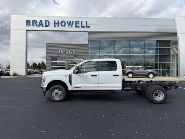 New 2026 Ford F350 XL image 1