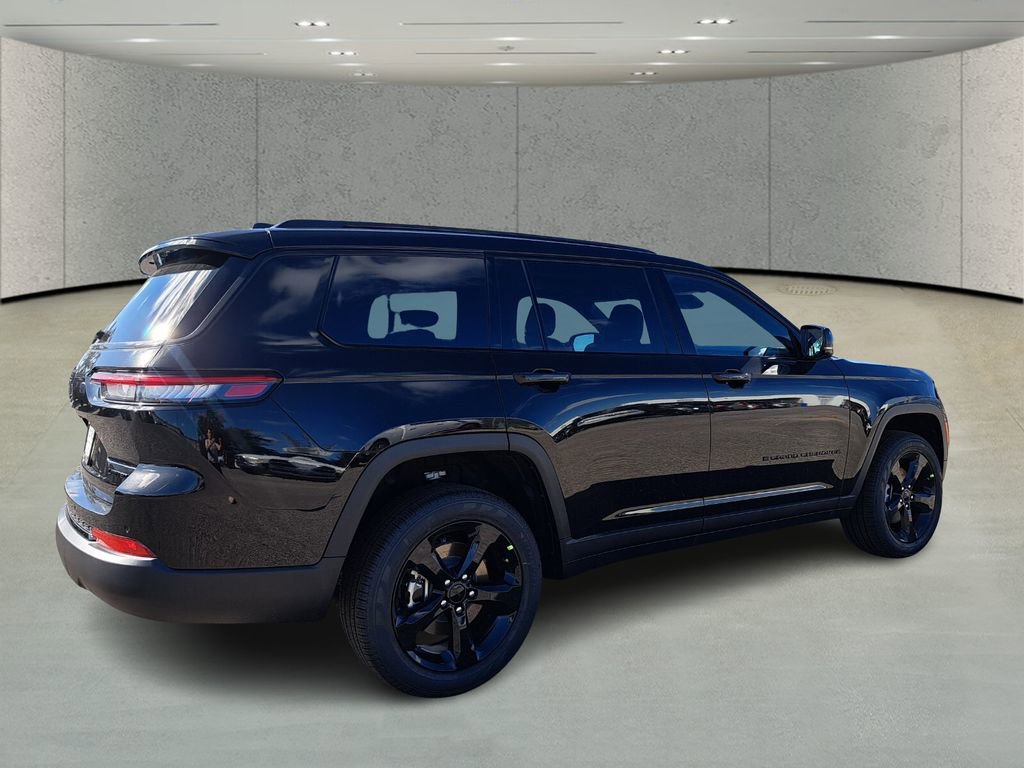 New 2025 Jeep Grand Cherokee L Limited image 5