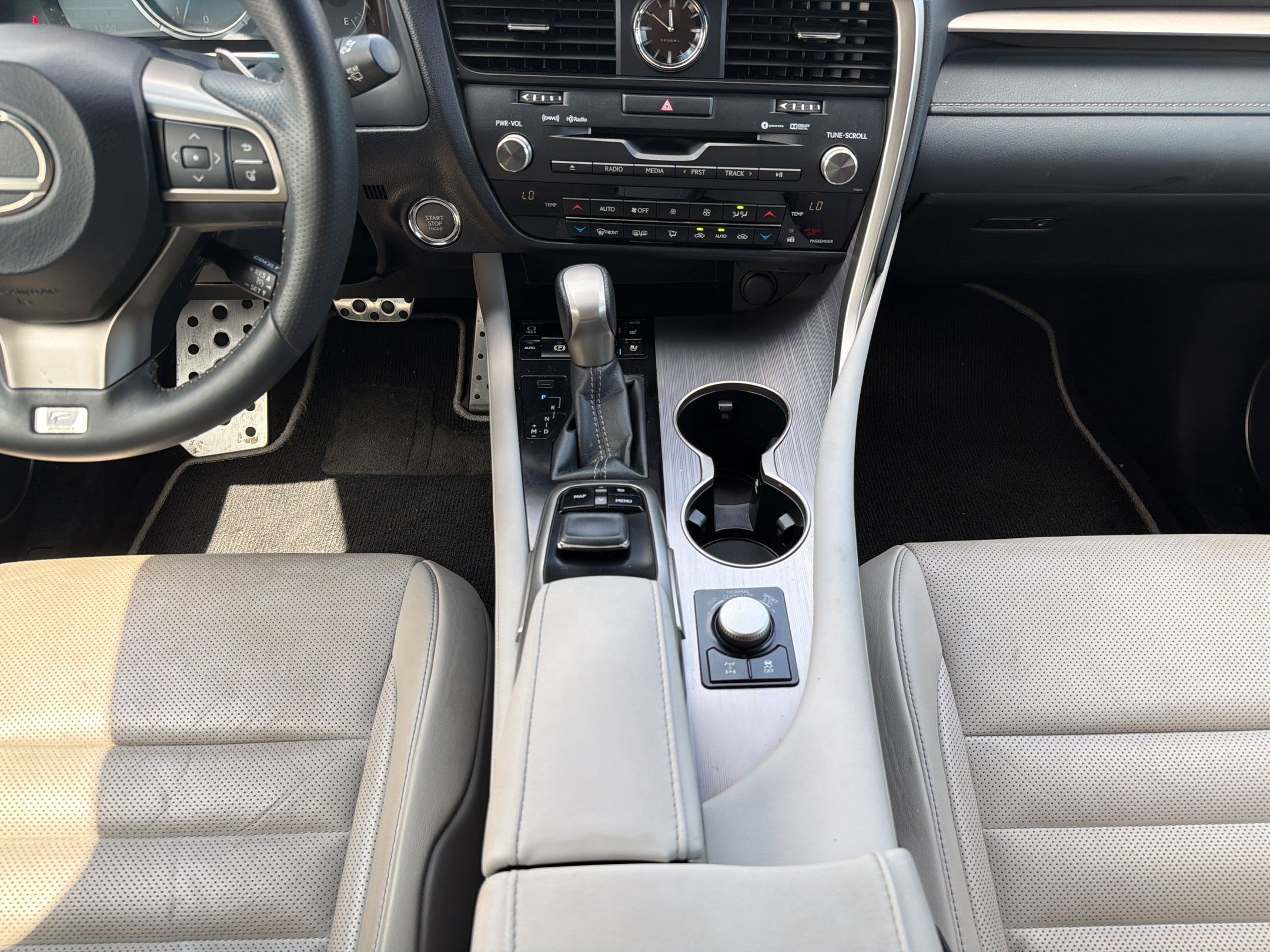 Used 2016 Lexus RX 350 F Sport w/ Cold Weather Package AWD/4WD image 17