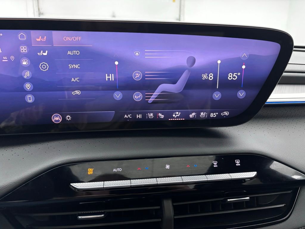 New 2026 Buick Enclave Avenir w/ Super Cruise Package image 31