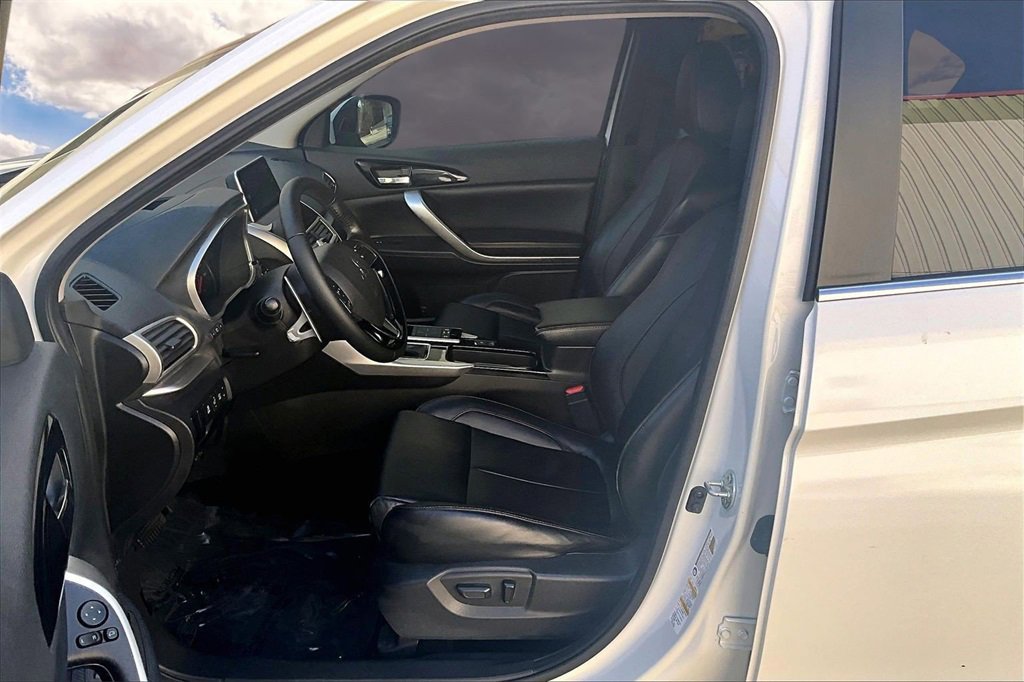 Used 2018 Mitsubishi Eclipse Cross AWD image 21