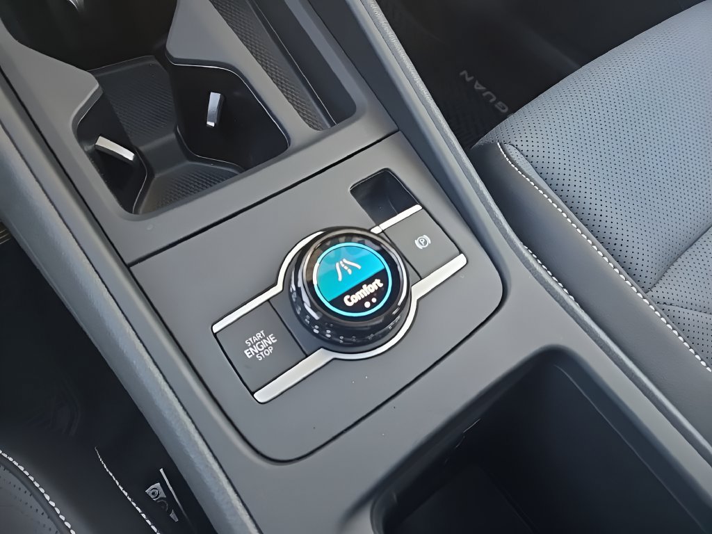 New 2026 Volkswagen Tiguan SE AWD/4WD image 19