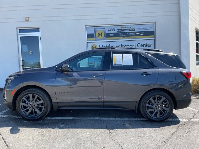 Used 2022 Chevrolet Equinox RS image 2