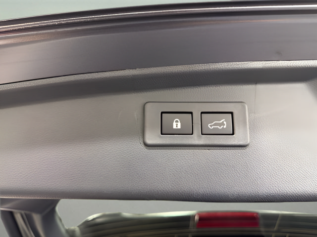 Certified 2025 Subaru Outback Premium AWD/4WD image 33