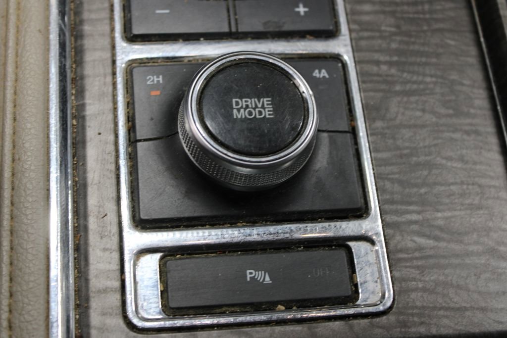 Used 2019 Ford Expedition Max Limited image 26