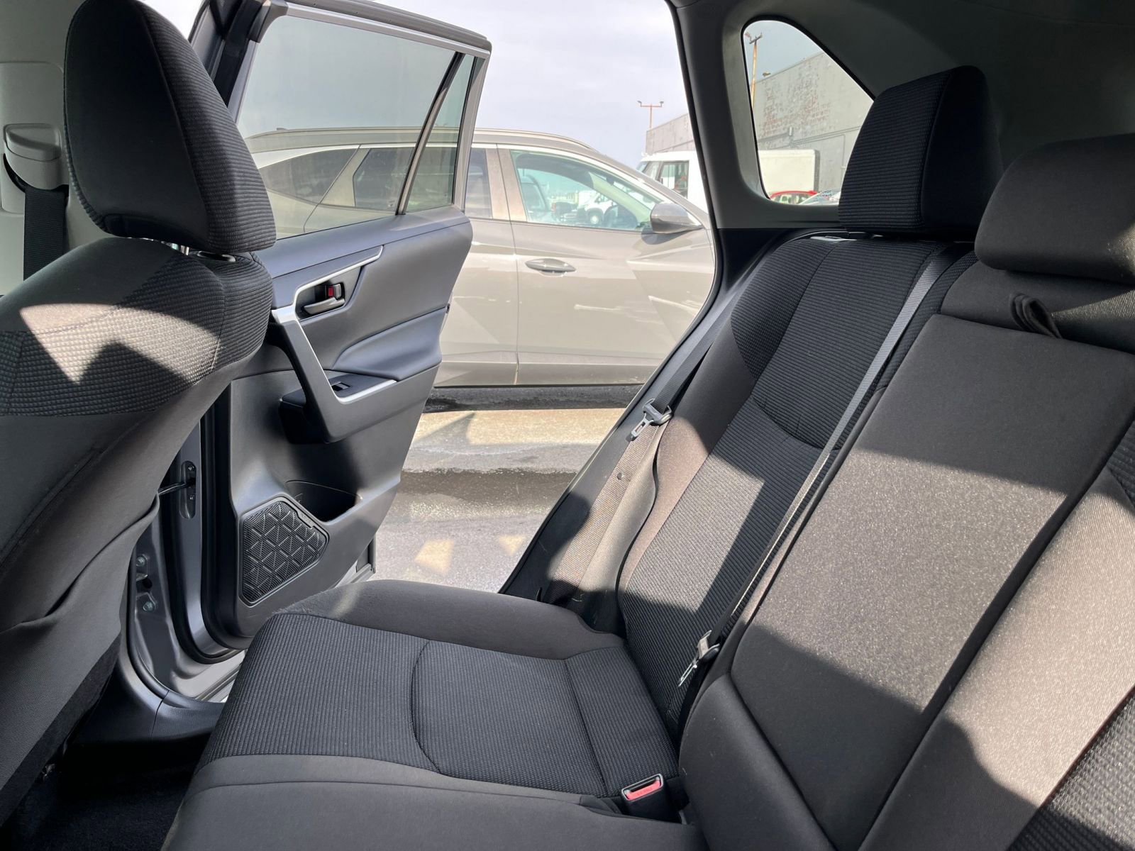 Used 2025 Toyota RAV4 LE image 38