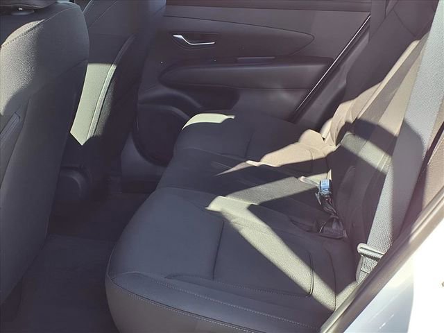 New 2025 Hyundai Tucson SE image 13