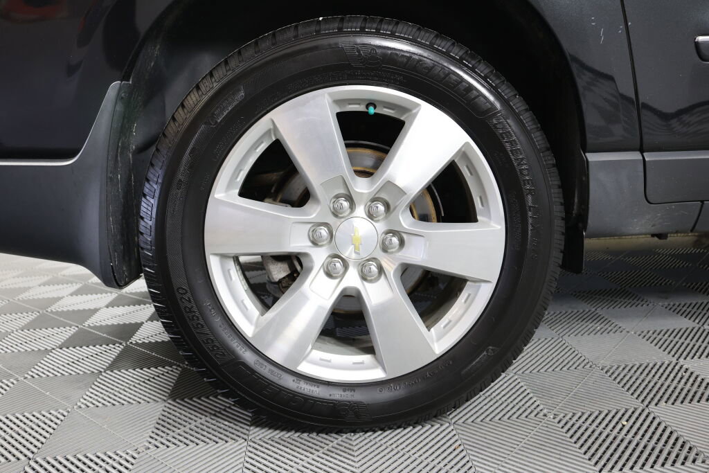 Used 2014 Chevrolet Traverse LTZ w/ LPO, 'HIT The Road' Package image 7