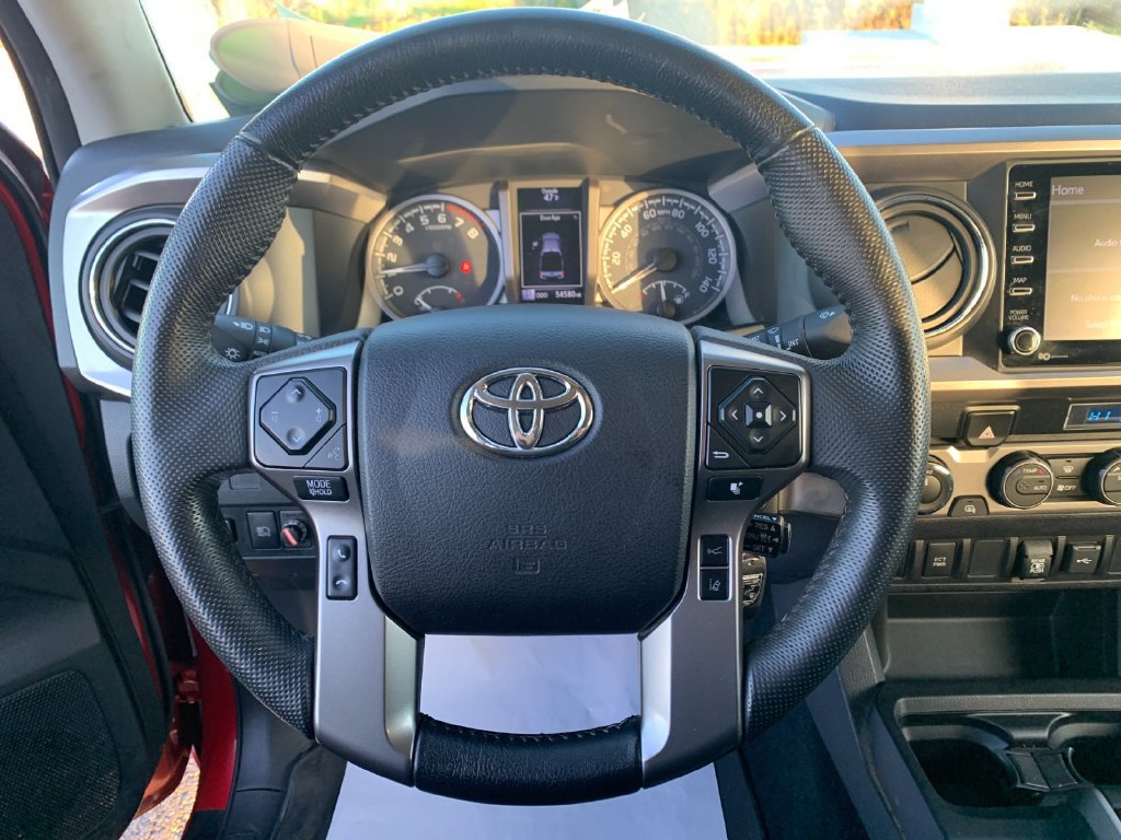 Used 2022 Toyota Tacoma SR5 w/ Technology Package AWD/4WD image 26