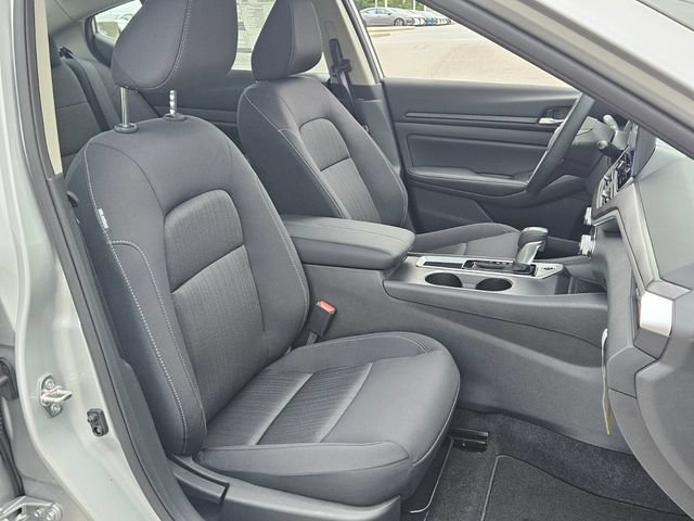 Used 2025 Nissan Altima 2.5 SV w/ SV Special Edition Package FWD image 15