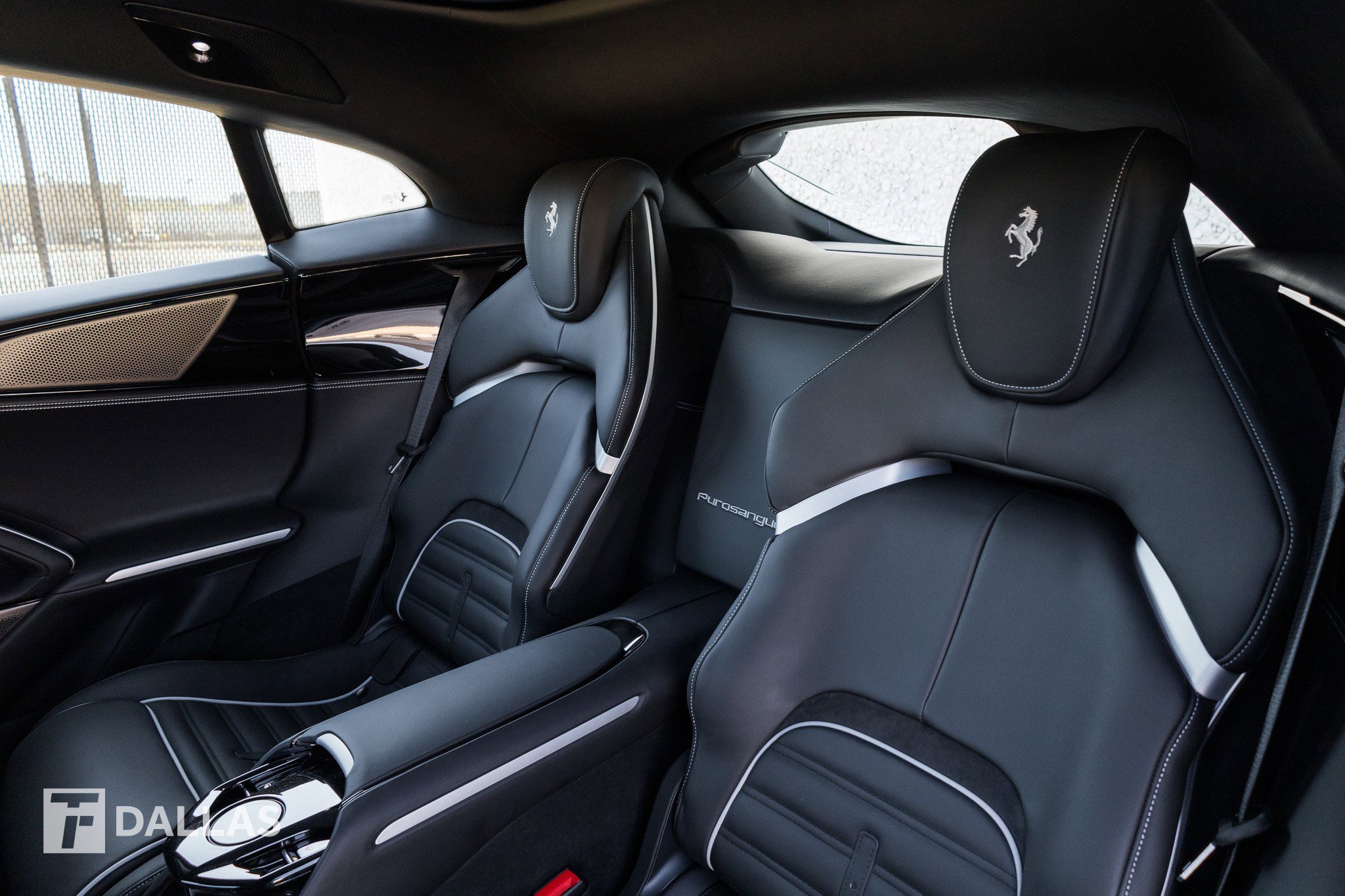 Used 2024 Ferrari Purosangue image 36