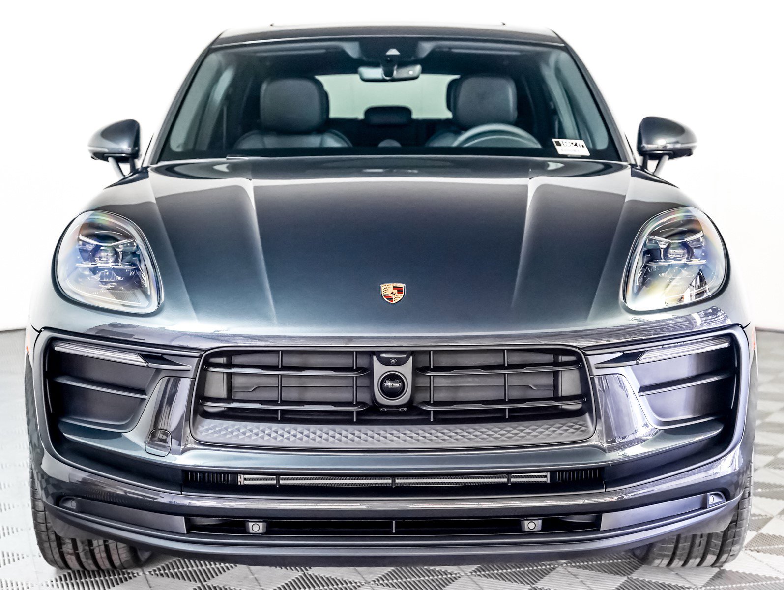 New 2026 Porsche Macan image 7