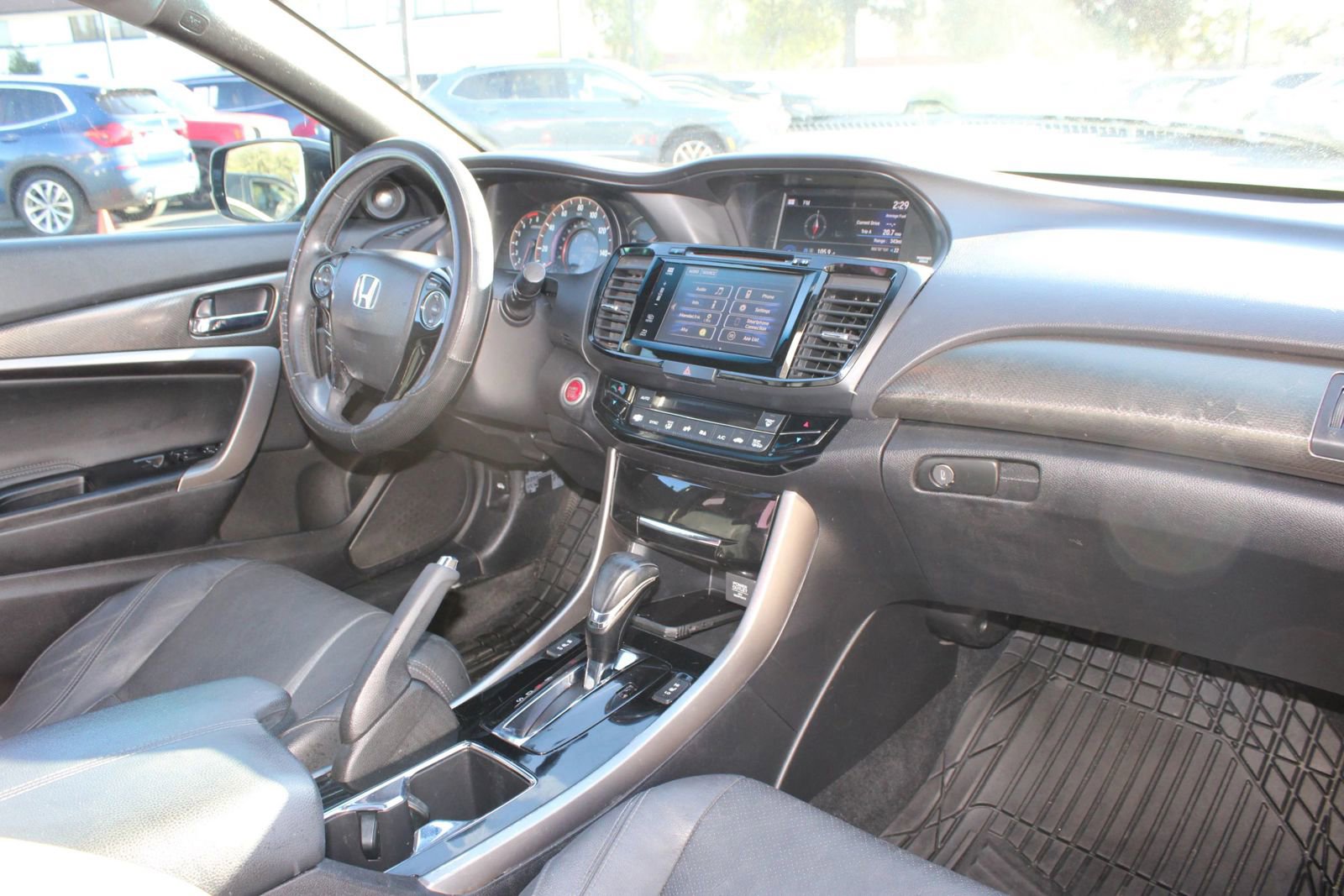 Used 2017 Honda Accord EX-L image 30